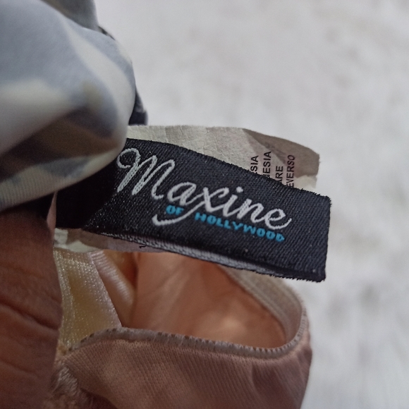 Maxine Of Hollywood Swim Suit - Picture 6 of 15